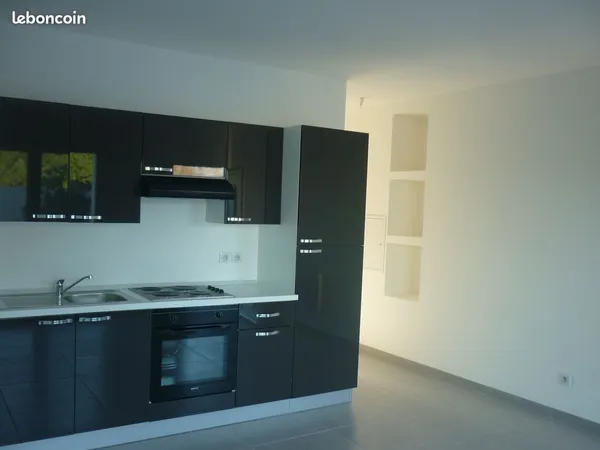 APPARTEMENT T2 à l'année