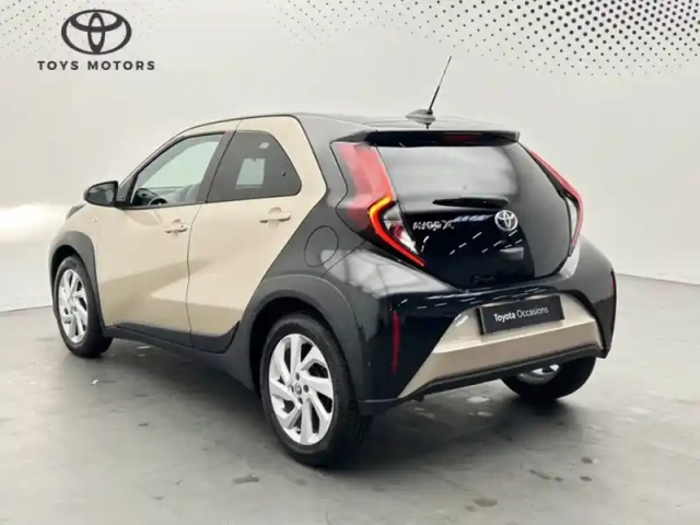 Toyota Aygo 1.0 vvt-i 72 design — photo 3