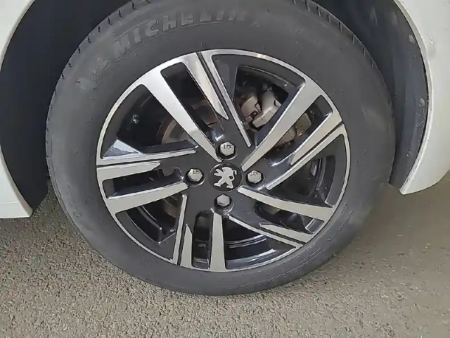 Peugeot 208 bluehdi 100 s&amp;s bvm6 — photo 13