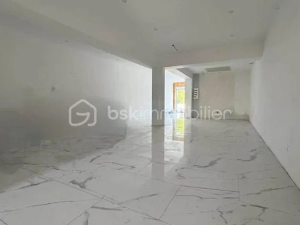 Maison 6 pièces 170 m²