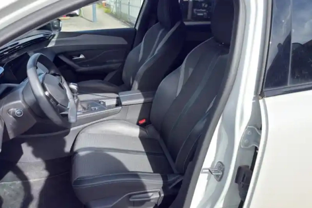 Peugeot 308 sw puretech 130ch s&amp;s bvm6 — photo 9