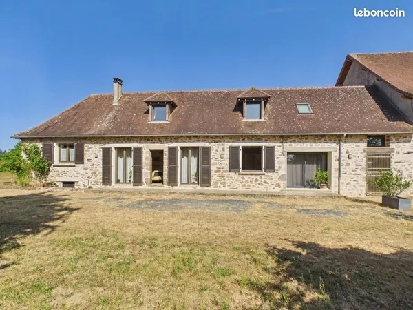 Propriété 10 pièces 166 m²