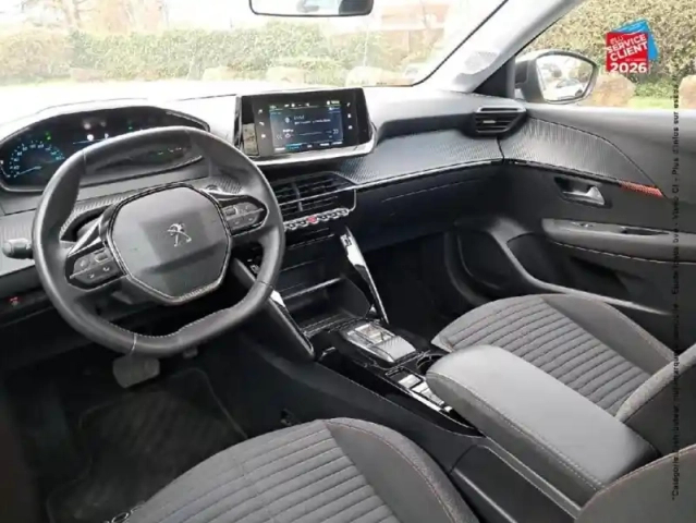 Peugeot 208 e- 136ch like — photo 15