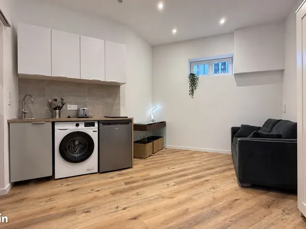 Studio meublé entièrement rénové - 16,20 m² - Strasbourg - 620 charges comprises