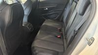 Peugeot 3008 HYBRID 225ch Allure Pack e-EAT8 — photo 13