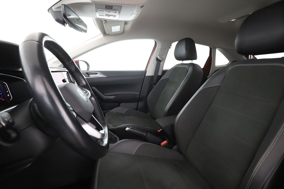 Volkswagen Taigo 1.0 TSI Style DSG — photo 9