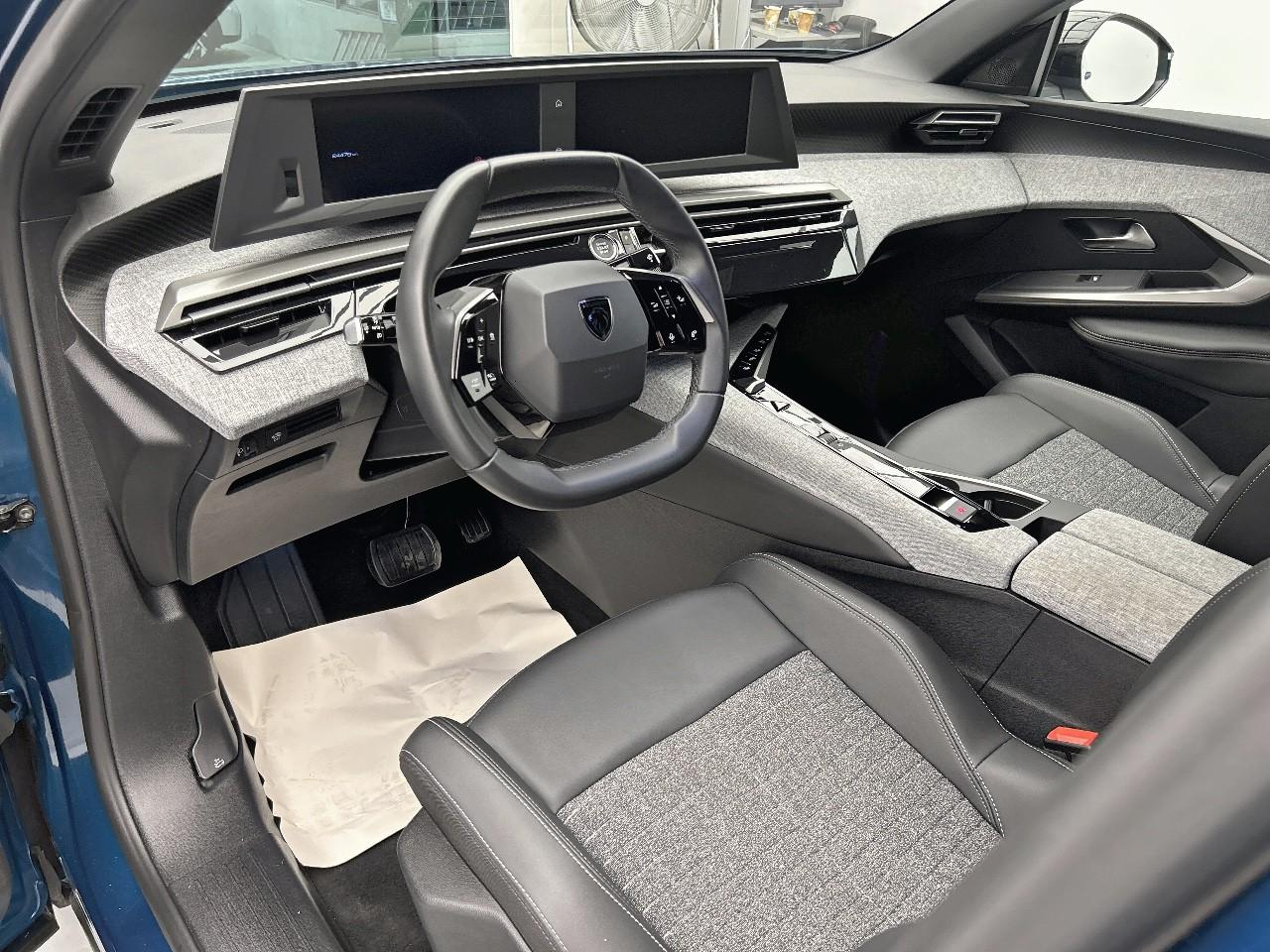 Peugeot 3008 hybrid 145 e-dcs6 allure — photo 9