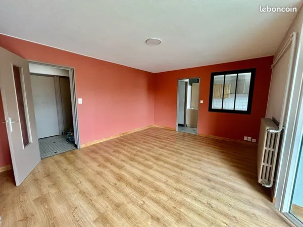 Appartement T4 SOCHAUX À LOUER