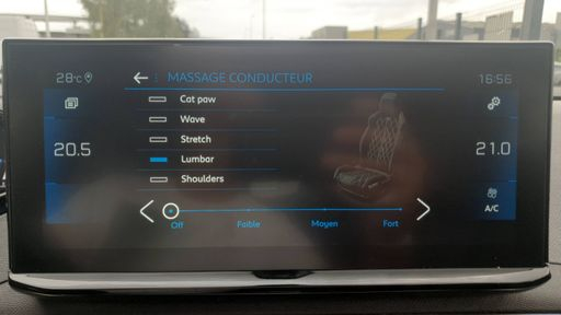Peugeot 5008 2.0 BlueHdi 180 EAT8 - Gt Pack – 2022 – 126077 km – Diesel – Boîte Automatique — photo 22