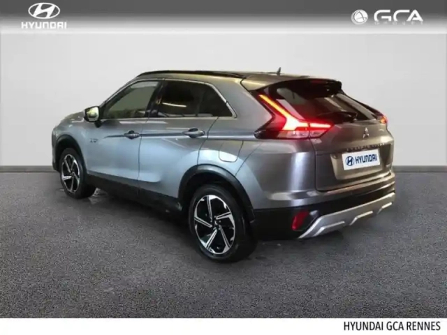 Mitsubishi Eclipse cross 2.4 mivec phev 188ch business 4wd 2023 — photo 2