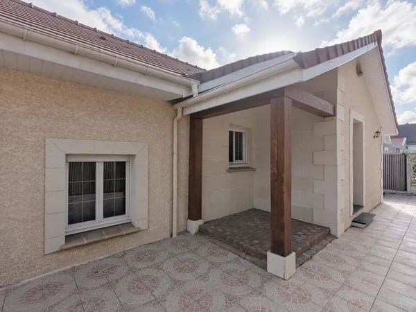 Maison de plain-pied 6 pièces 114 m²