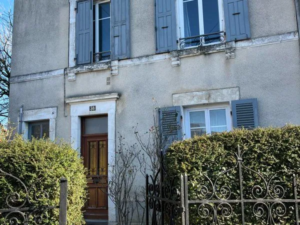 Maison 6 chambres 155m2 + jardin 600m2 + garage