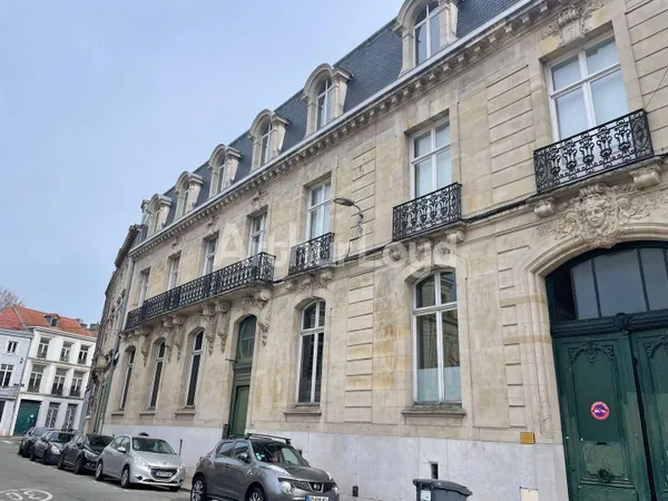 Bureau 47 m²