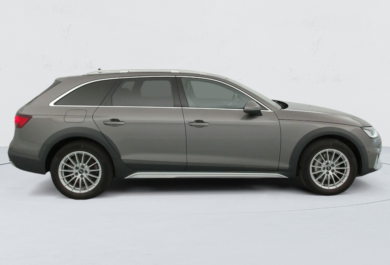 Audi A4 Allroad — photo 6