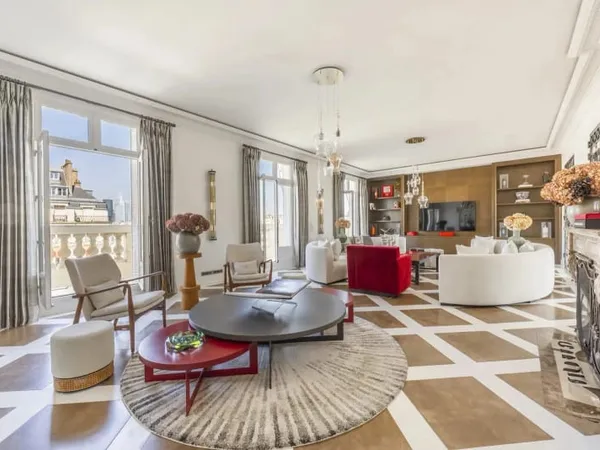Appartement 7 pièces 288 m²