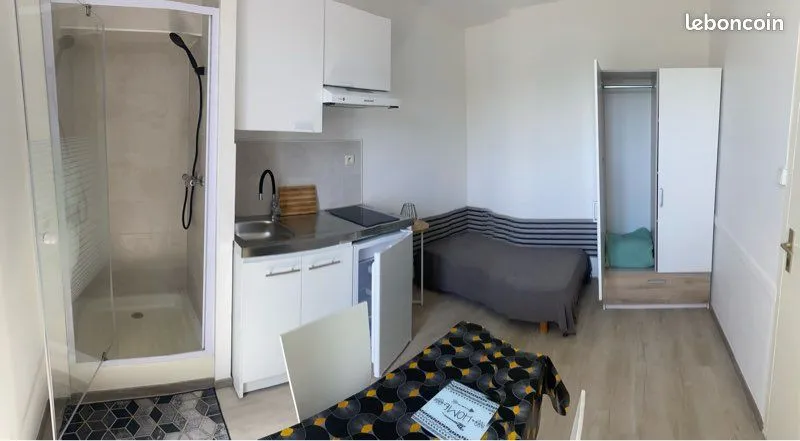 Photo 1
