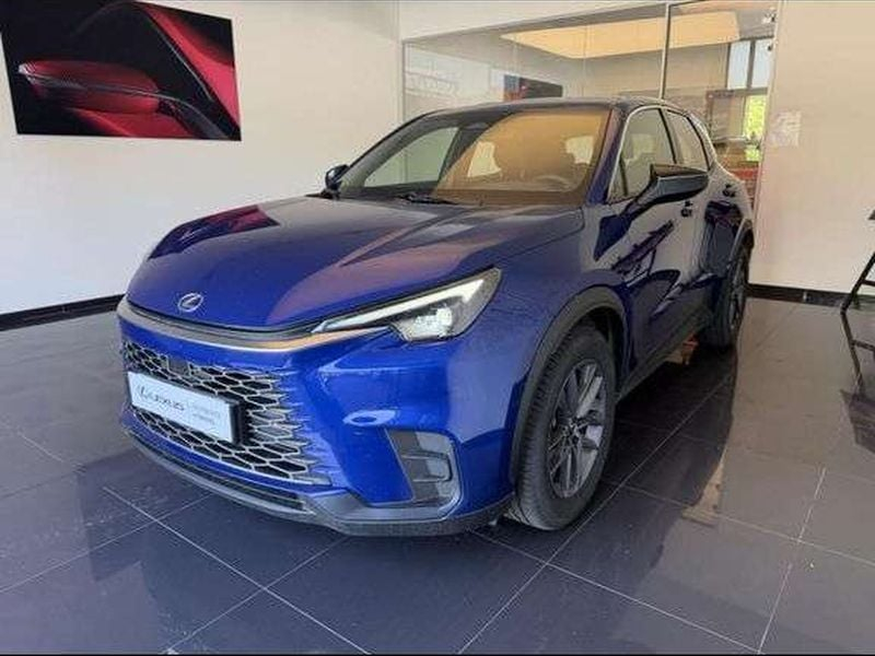 Lexus LBX Lexus LBX 1.5 136ch 2WD — photo 1