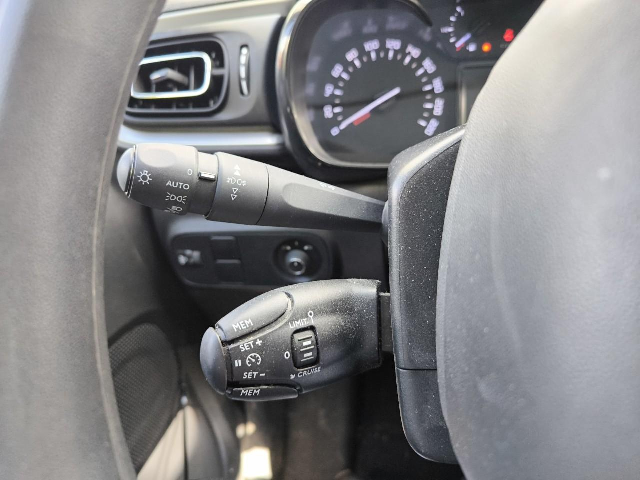 Citroën C3 puretech 110 s&s eat6 shine — photo 10