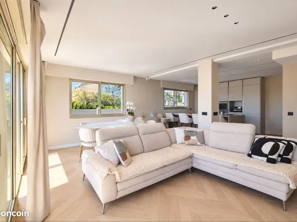 MOUGINS - Appartement 98 m² | Vue montagne exceptionnelle | Calme