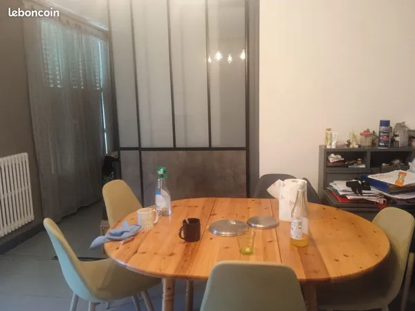 Appartement chateauvert t4 - a louer