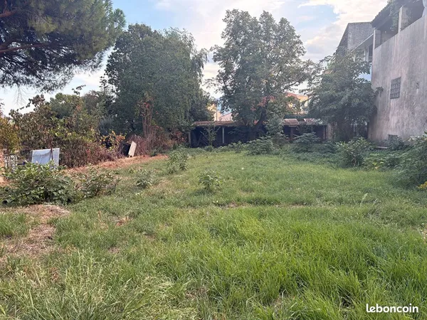 Terrain 482 m² POURRIERES