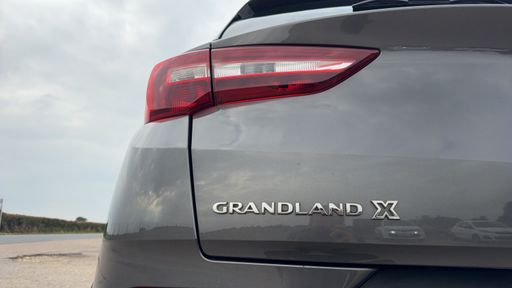 Opel Grandland X 1.2 Turbo 130 - Innovation – 2018 – 118333 km – Essence – Boîte Manuelle — photo 4