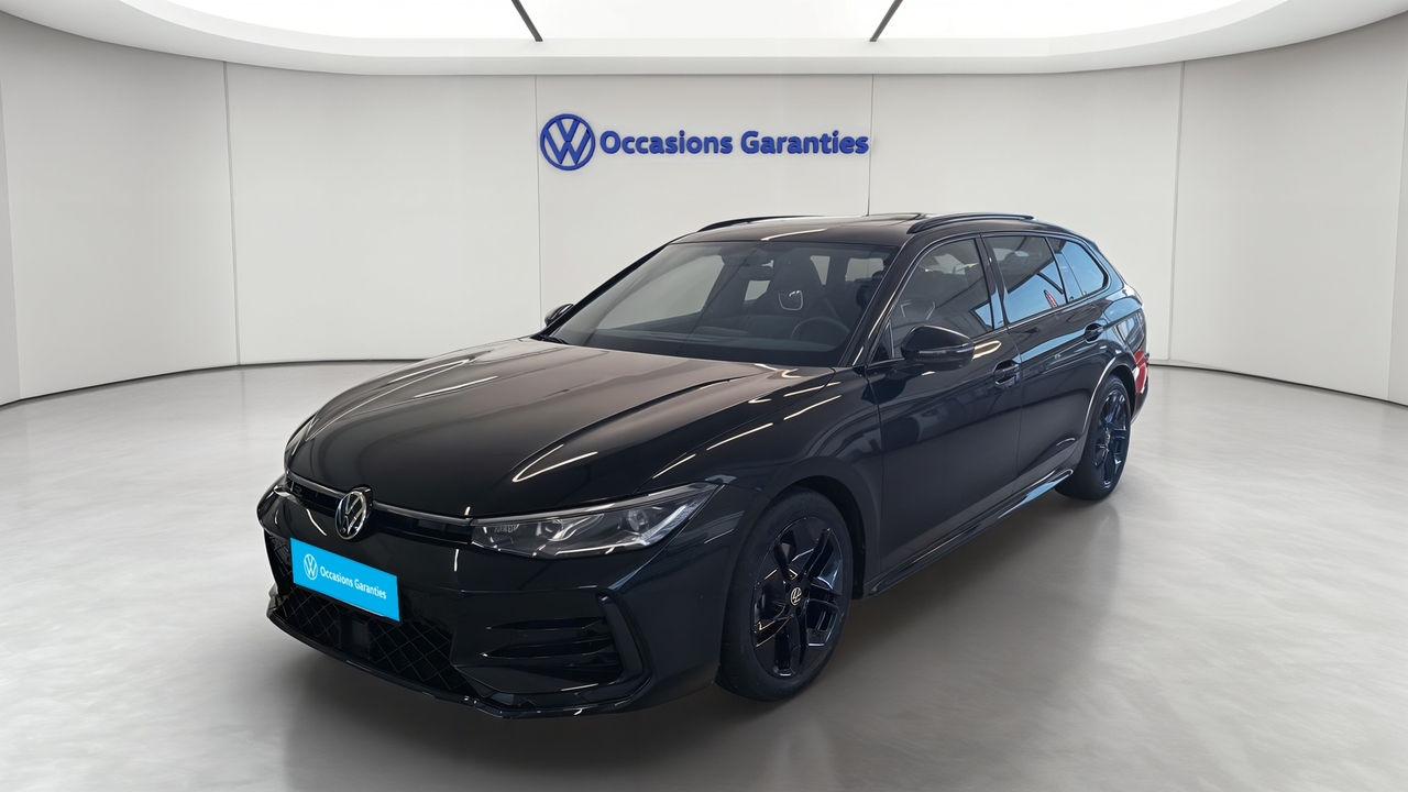 Volkswagen Passat 1.5 eTSI OPF 150 DSG7 — photo 1