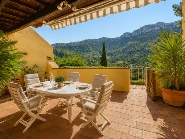 Vends maison atypique - 200m²