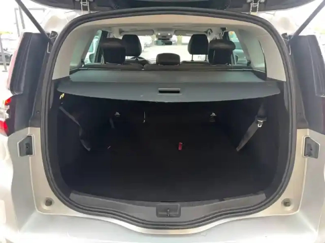 Renault Scenic grand  tce 140 fap edc - 21 — photo 7