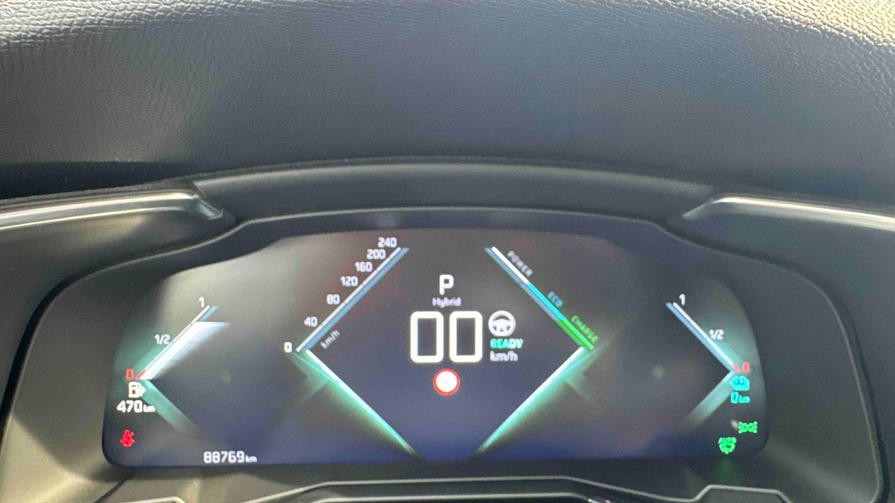 DS7 Crossback Hybride E-Tense 300 EAT8 4x4 — photo 10
