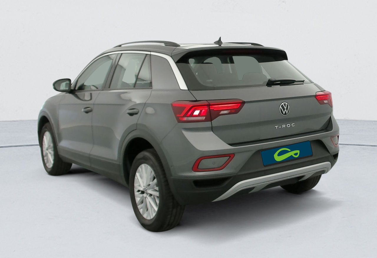 Volkswagen T-Roc — photo 3