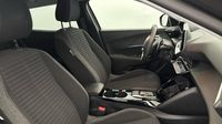 Peugeot 2008 1.2 PureTech 130ch S&S Style EAT8 — photo 15