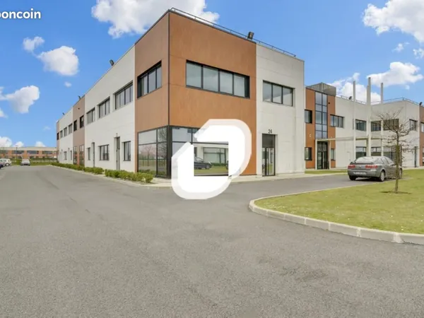 Bureau 226 m²