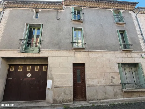 Maison de village 8 pièces 165 m²
