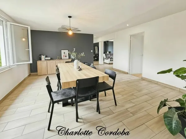 Maison 5 pièces 107 m²