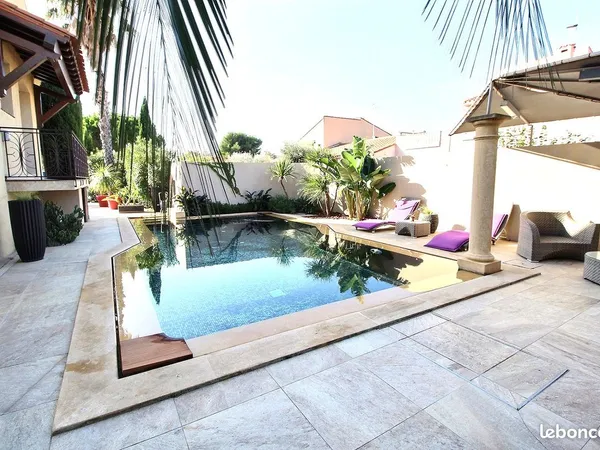 Villa 5 pièces 150 m²