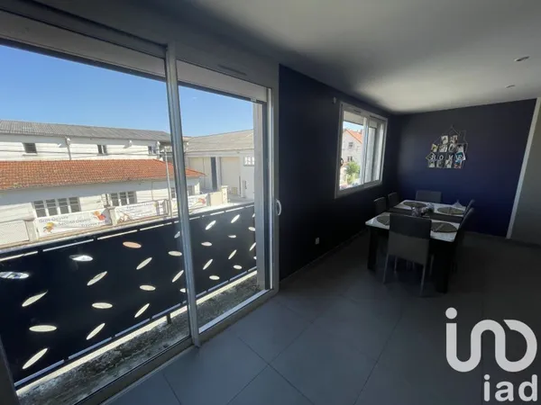 Immeuble 810 m²