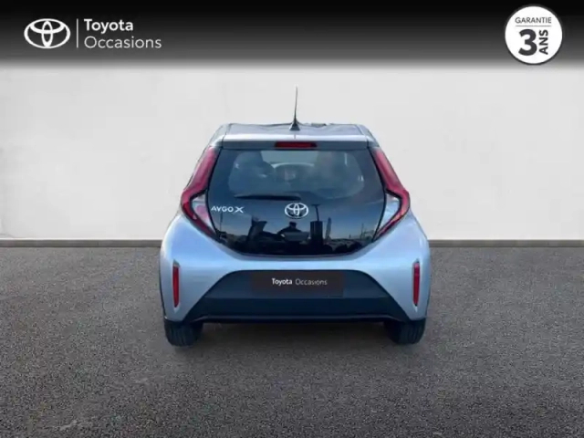 Toyota Aygo X 1.0 vvt-i 72ch dynamic my23 — photo 4