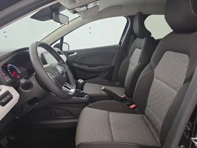 Renault Clio tce 90 — photo 239