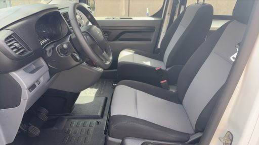 Citroen SpaceTourer 1.5 BlueHDi 100 - Feel – 2018 – 62977 km – Diesel – Boîte Manuelle — photo 27