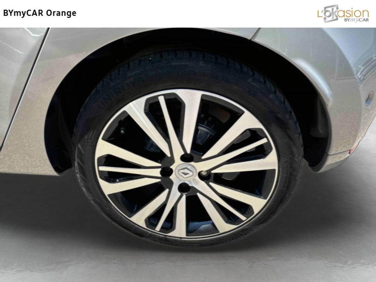 Renault Clio TCe 120 Energy EDC — photo 10