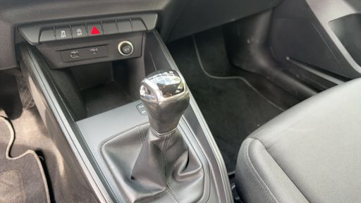 Audi A1 Sportback 25 TFSI 95 - . – 2019 – 122572 km – Essence – Boîte Manuelle — photo 7