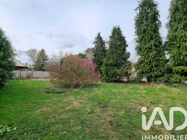 Terrain 1259 m²