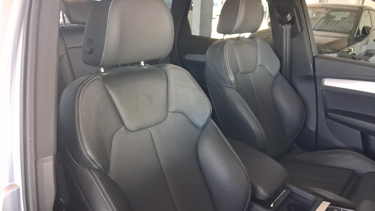 Audi Q5 55 TFSIe 367 S tronic 7 Quattro — photo 27