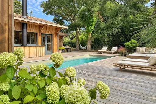 Maison 5 pièces 157 m²