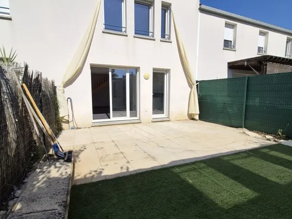 Maison T3 dans résidence sécurisée proche AGROPARC