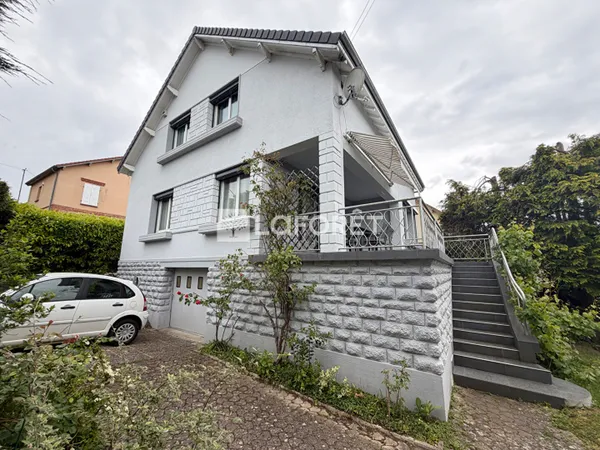 Maison 7 pièces 137 m²