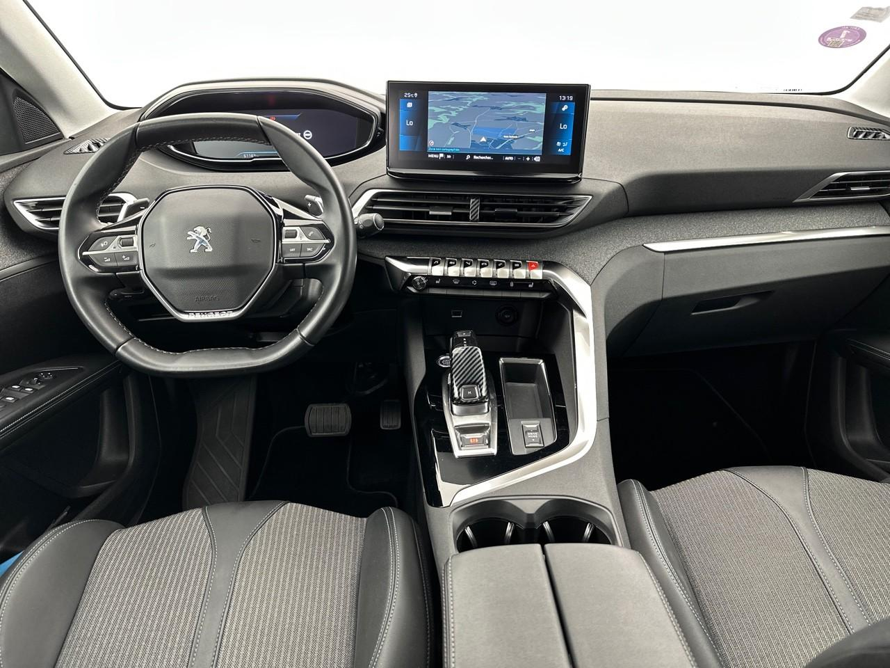 Peugeot 5008 puretech 130ch s&s eat8 allure pack — photo 11