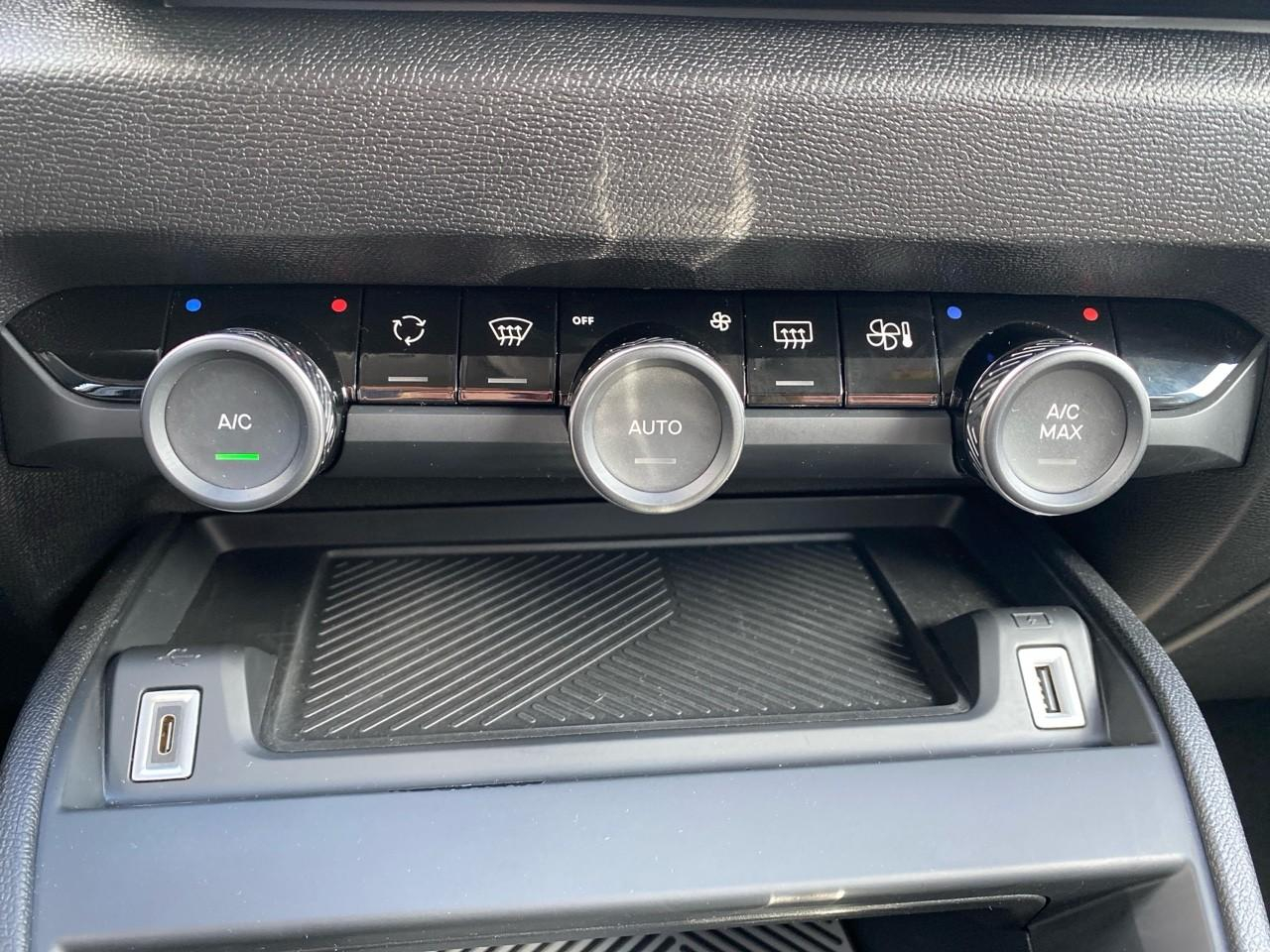 Citroën C4 puretech 130ch s&s shine — photo 18