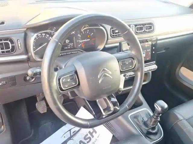 Citroën C3 1.2 puretech 110ch s&amp;s shine 120-123g — photo 13
